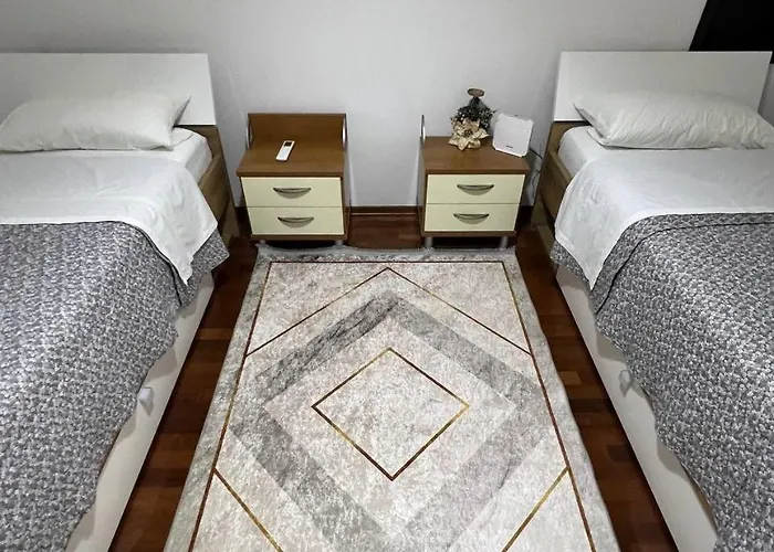 Cozy Nest Ledi 公寓