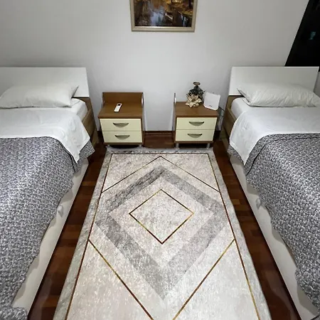 Cozy Nest Ledi Apartman